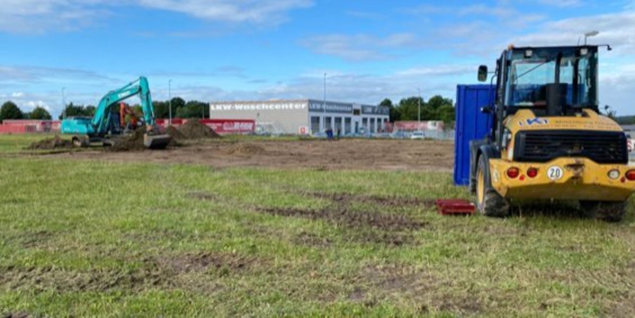 LNG filling station